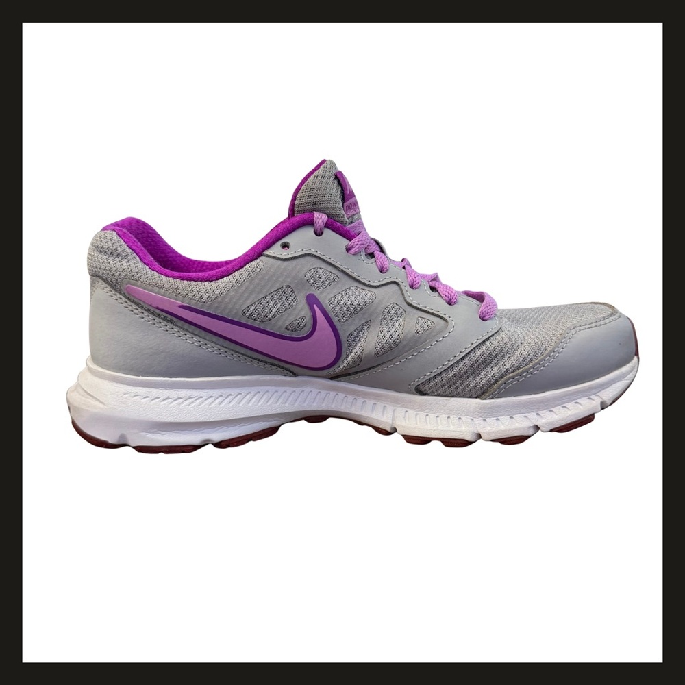 Nike Downshifter 6 Women’s Size 7 Grey Purple Running Sneakers 684765-017 EUC - Picture 4 of 14